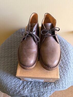 Brown Leather Chukka Boots - Premium Men's Lace-Up